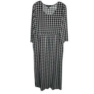 Ulla Popken Monochrome Houndstooth Black Gray 3/4 Sleeve Slinky Maxi Dress